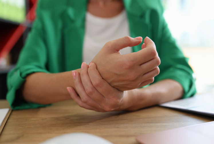 48) De Quervain’s Tenosynovitis: Physio Solutions